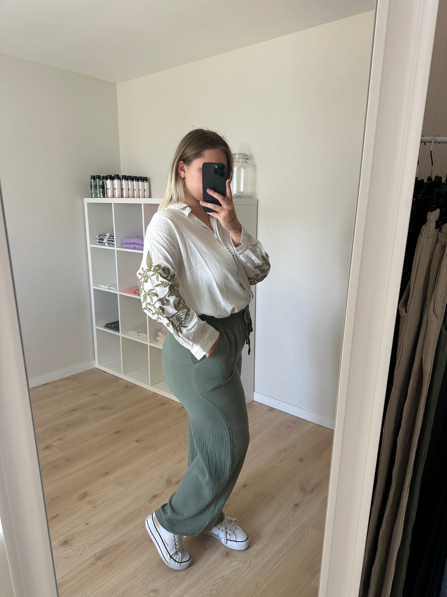 PANTALON EN GAZE DE COTON KAKI