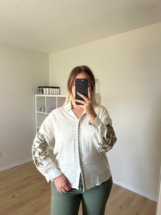 CHEMISE EN COTON LIN AVEC BRODERIE KAKI